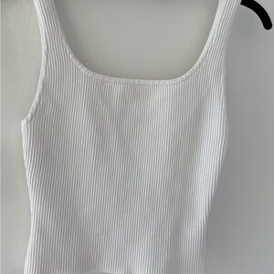 ARITZIA White Ribbed Women's Tank Top